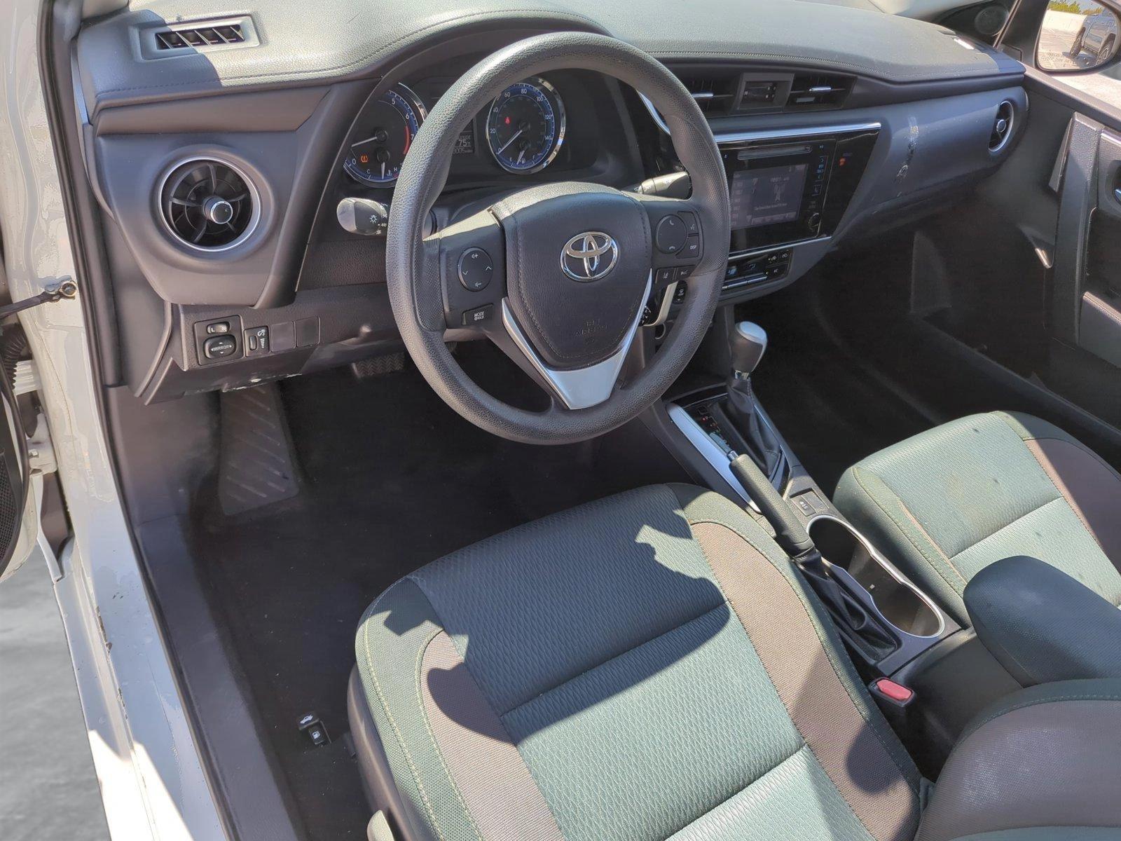 2019 Toyota Corolla Vehicle Photo in Ft. Myers, FL 33907