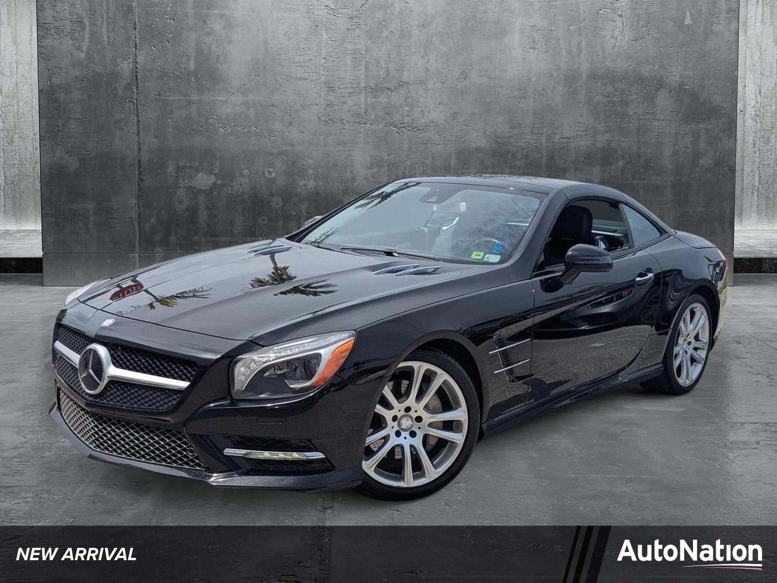 2013 Mercedes-Benz SL-Class Vehicle Photo in Delray Beach, FL 33444