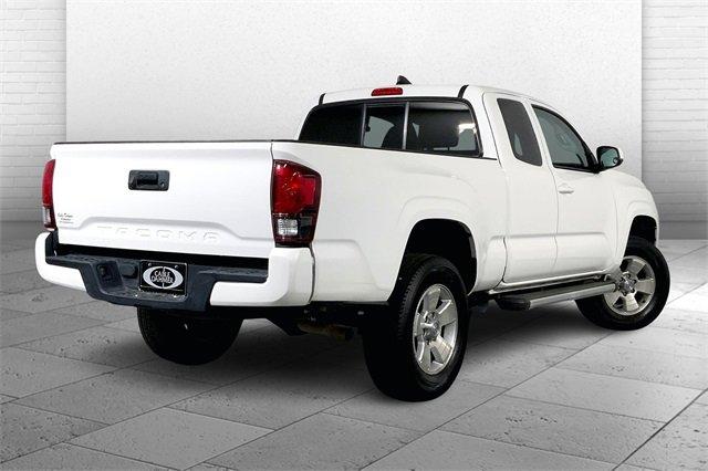 2023 Toyota Tacoma 2WD Vehicle Photo in KANSAS CITY, MO 64114-4502