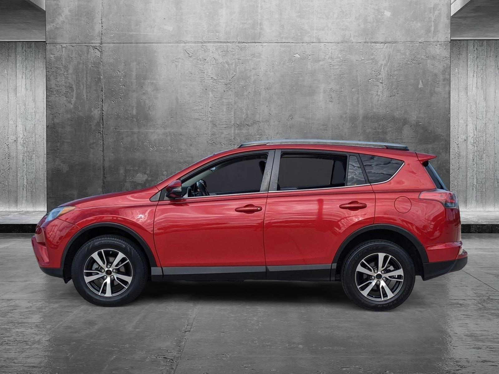 2017 Toyota RAV4 Vehicle Photo in Davie, FL 33331
