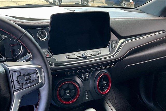 2024 Chevrolet Blazer Vehicle Photo in TOPEKA, KS 66609-0000
