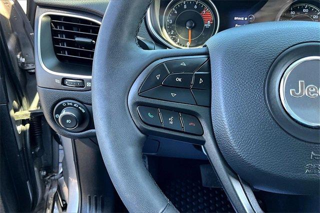 2021 Jeep Cherokee Vehicle Photo in TOPEKA, KS 66609-0000