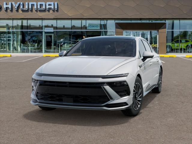 2025 Hyundai SONATA Hybrid Vehicle Photo in Peoria, IL 61615