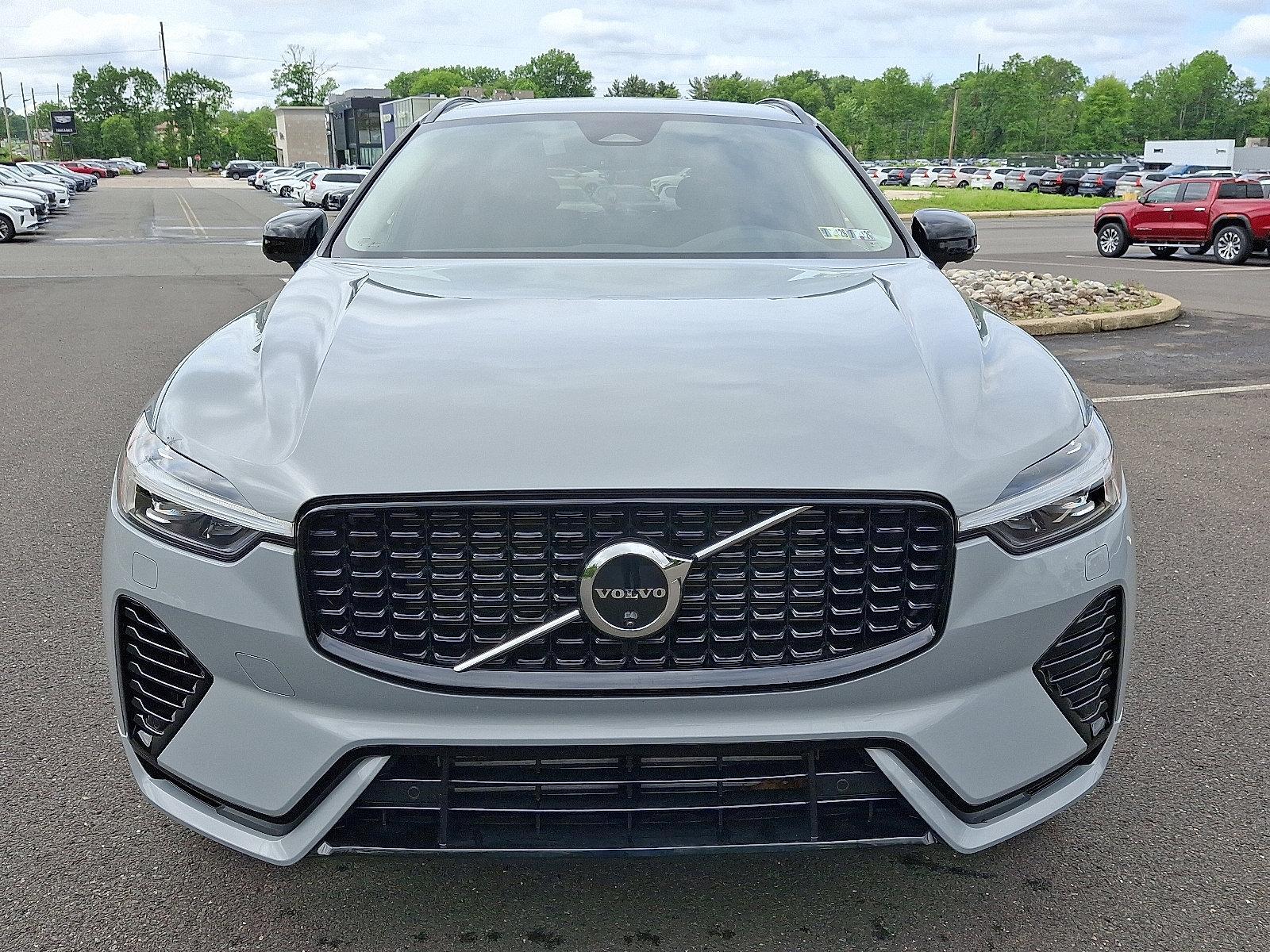 2025 Volvo XC60 Plug-In Hybrid Vehicle Photo in Trevose, PA 19053