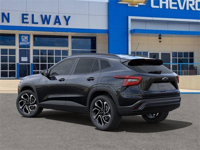 2025 Chevrolet Trax Vehicle Photo in ENGLEWOOD, CO 80113-6708