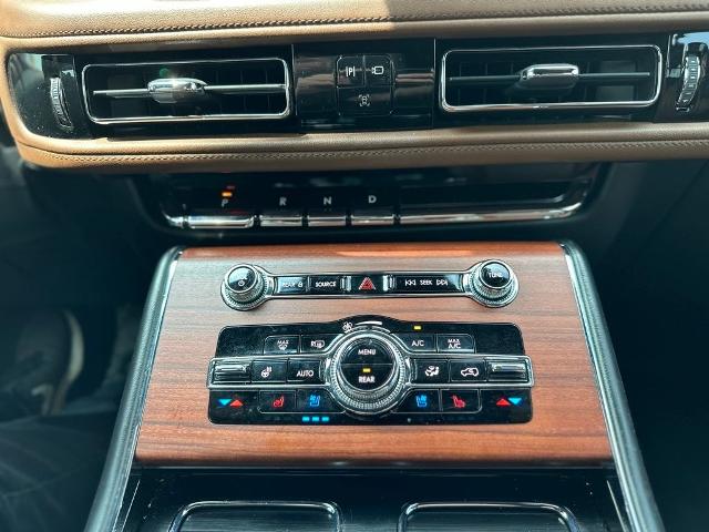 2022 Lincoln Aviator Vehicle Photo in San Antonio, TX 78230