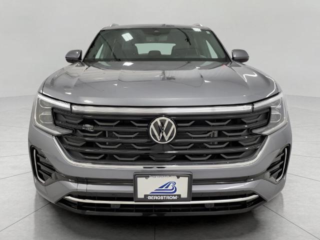 2024 Volkswagen Atlas Cross Sport Vehicle Photo in Oshkosh, WI 54904