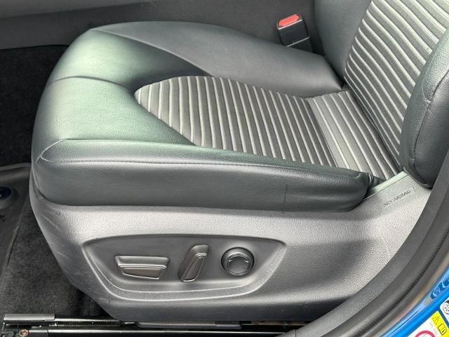 2018 Toyota Camry Vehicle Photo in COLUMBIA, MO 65203-3903