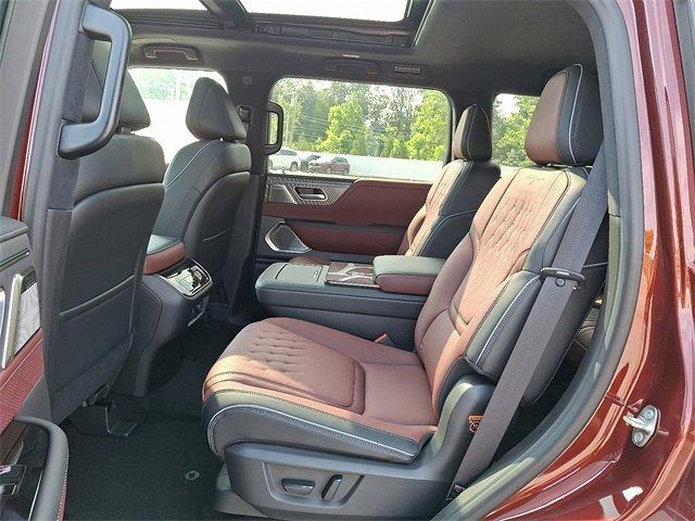 2025 INFINITI QX80 Vehicle Photo in Willow Grove, PA 19090