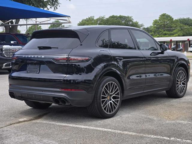 2019 Porsche Cayenne Vehicle Photo in DENTON, TX 76210-9321