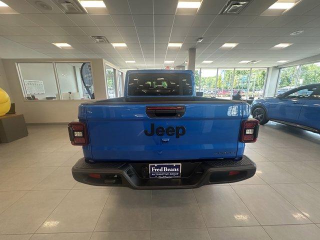 2025 Jeep Gladiator Vehicle Photo in Doylsetown, PA 18901