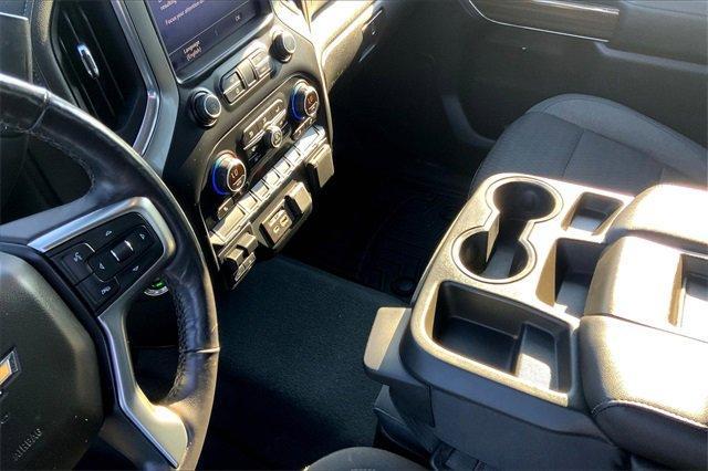 2019 Chevrolet Silverado 1500 Vehicle Photo in INDEPENDENCE, MO 64055-1377