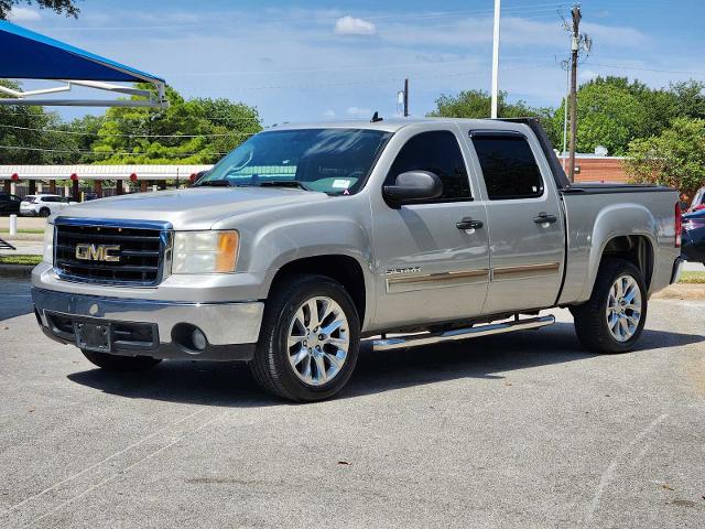 2007 GMC Sierra 1500 Vehicle Photo in DENTON, TX 76210-9321