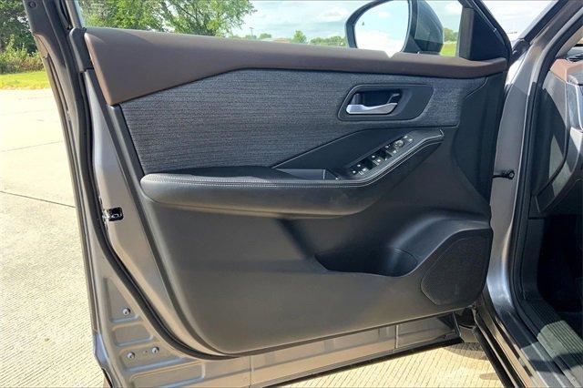 2023 Nissan Rogue Vehicle Photo in TOPEKA, KS 66609-0000