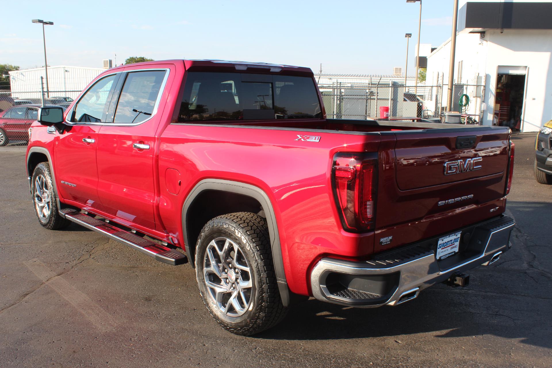 2025 GMC Sierra 1500 Vehicle Photo in AURORA, CO 80012-4011