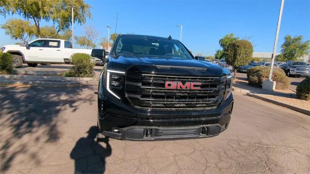 2025 GMC Sierra 1500 Vehicle Photo in GOODYEAR, AZ 85338-1310