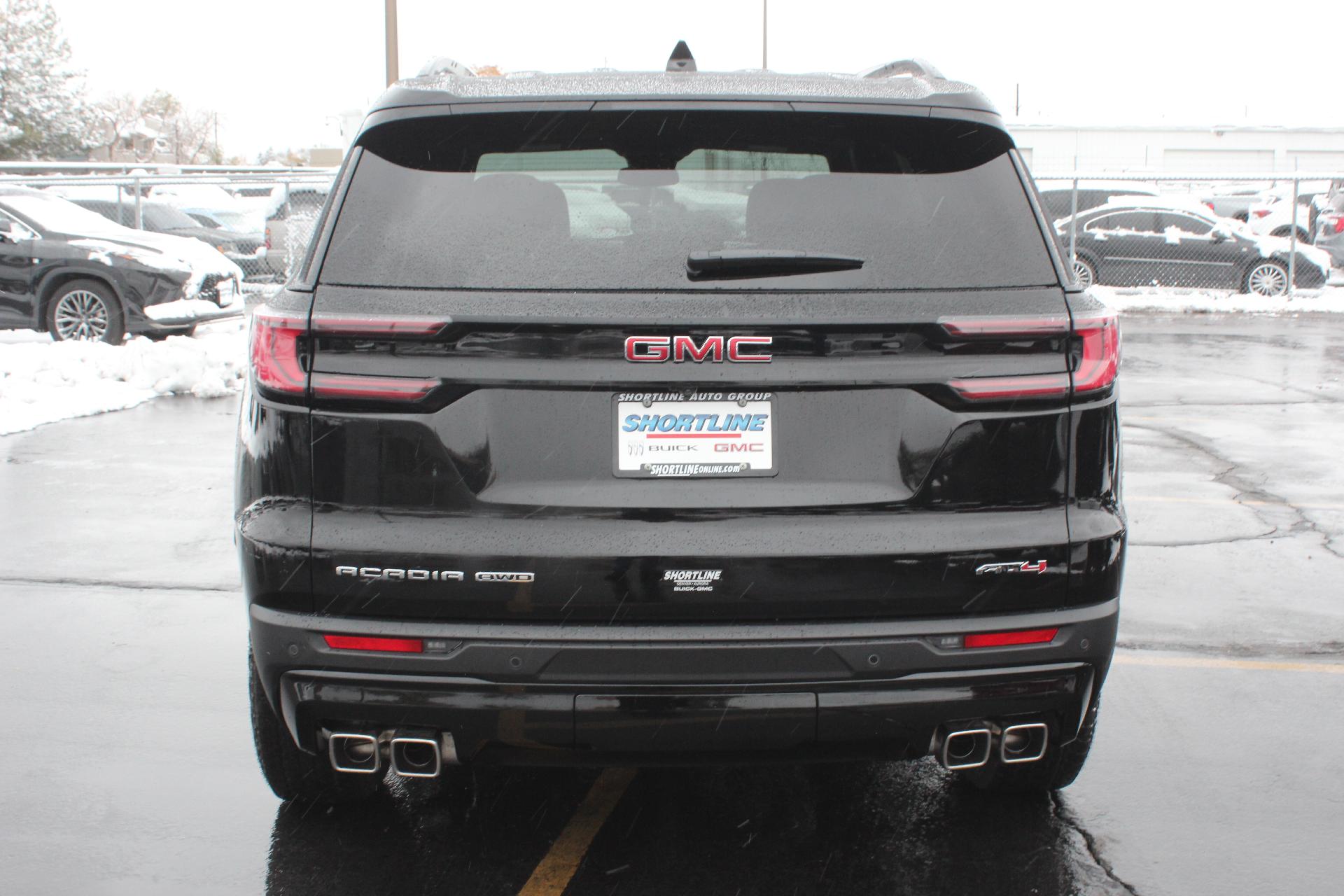 2025 GMC Acadia Vehicle Photo in AURORA, CO 80012-4011