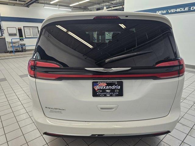 Used 2022 Chrysler Pacifica Touring L with VIN 2C4RC1BG5NR177980 for sale in Alexandria, Minnesota