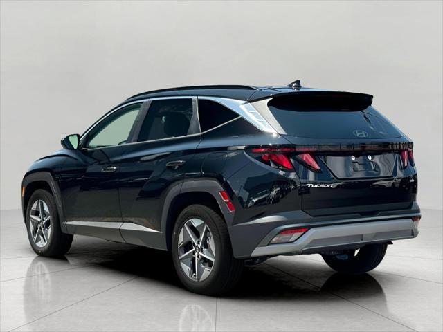 2025 Hyundai TUCSON Vehicle Photo in Green Bay, WI 54304