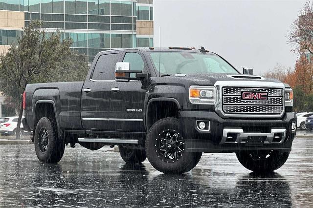 Used 2019 GMC Sierra 3500 Denali HD Denali with VIN 1GT42WEY8KF142335 for sale in Dublin, CA