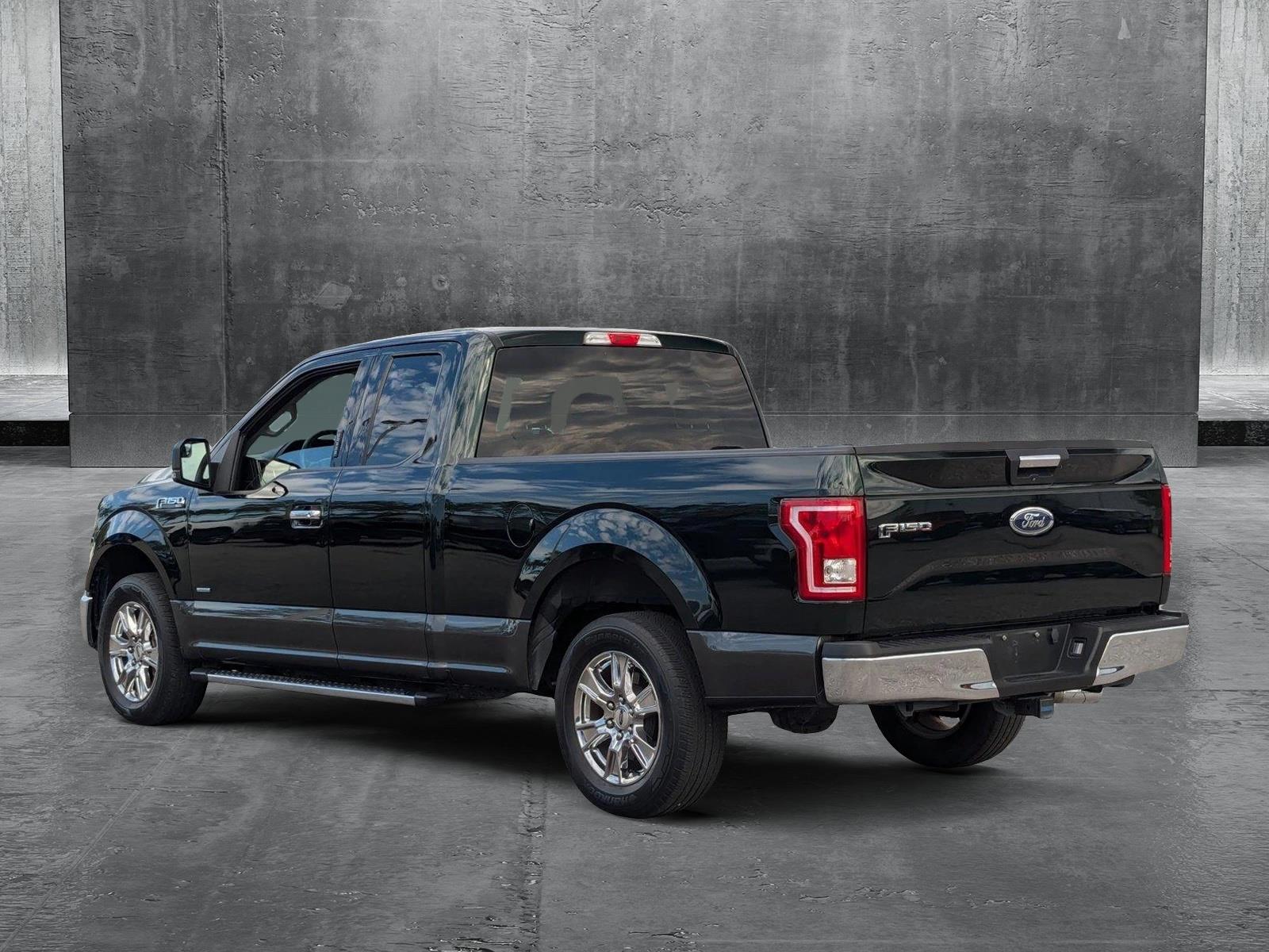 2016 Ford F-150 Vehicle Photo in St. Petersburg, FL 33713