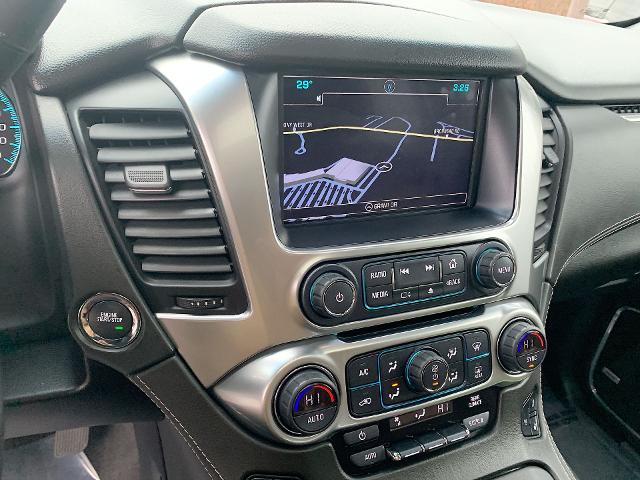 2019 Chevrolet Tahoe Vehicle Photo in MOON TOWNSHIP, PA 15108-2571