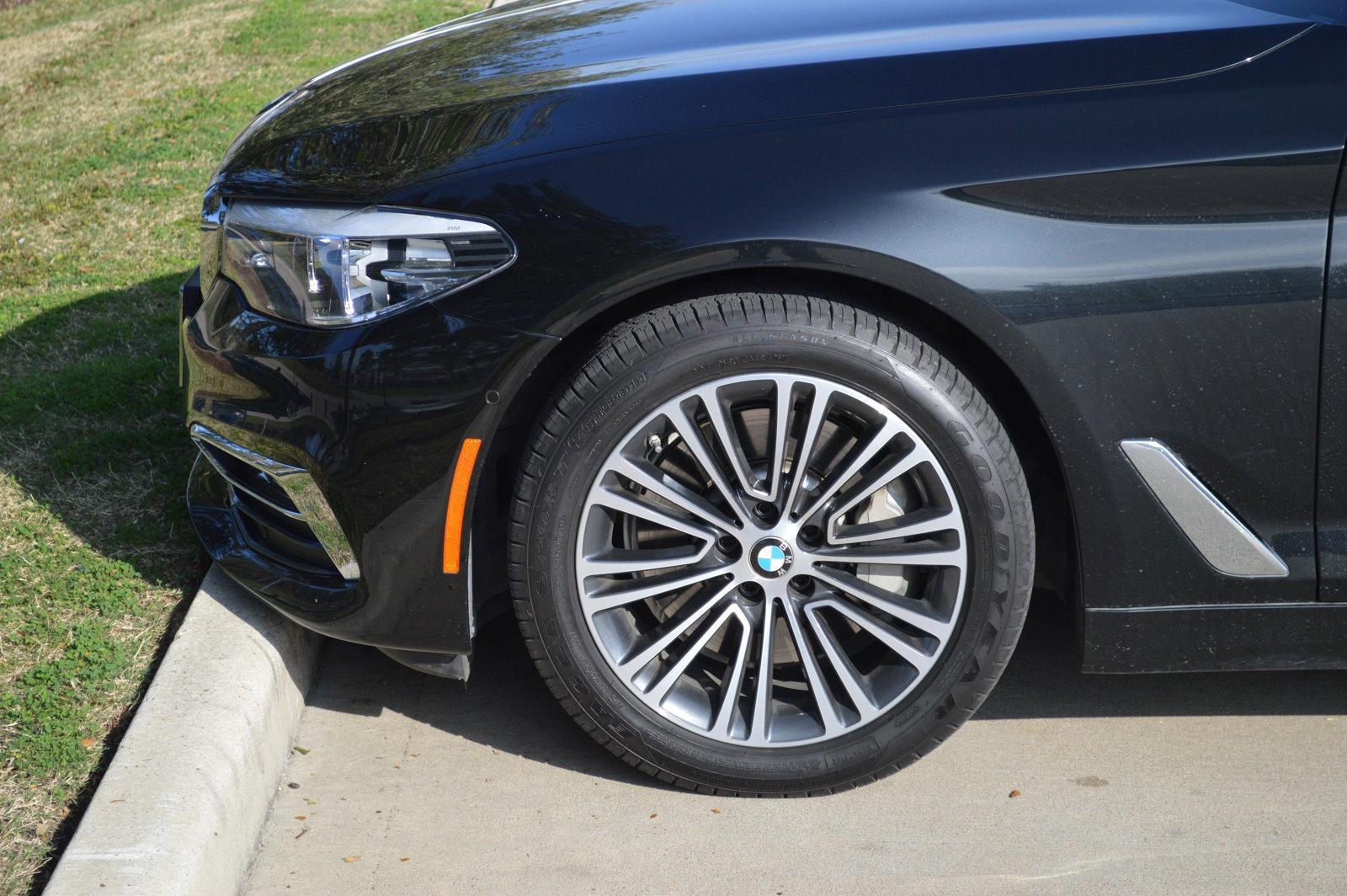 2017 BMW 530i Vehicle Photo in Houston, TX 77090