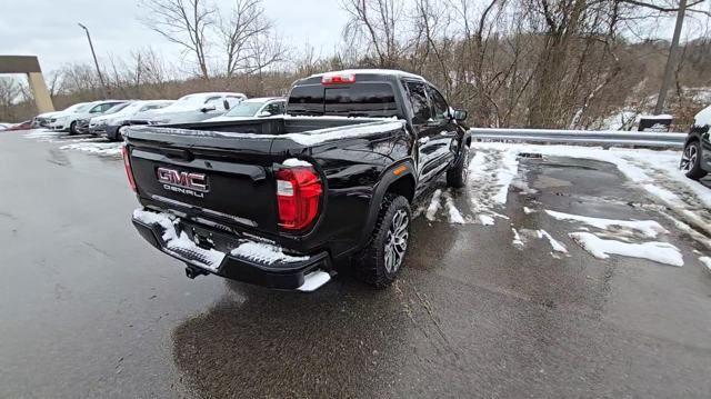 2024 GMC Canyon Vehicle Photo in Pleasant Hills, PA 15236