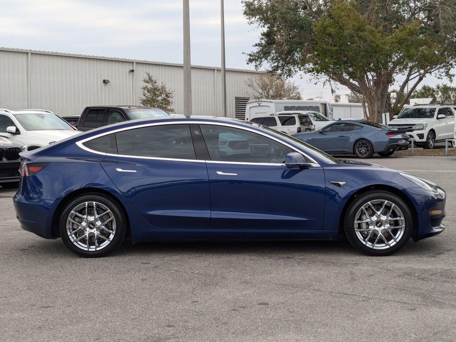 2019 Tesla Model 3 Vehicle Photo in St. Petersburg, FL 33713