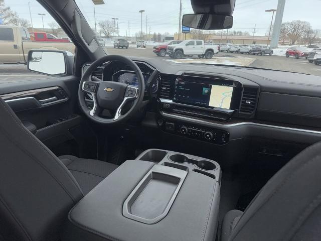 2025 Chevrolet Silverado 1500 Vehicle Photo in MANHATTAN, KS 66502-5036