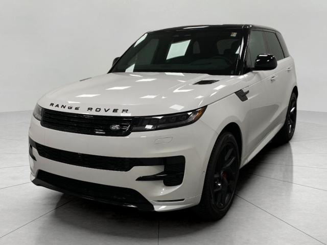 2025 Range Rover Sport Vehicle Photo in Appleton, WI 54913