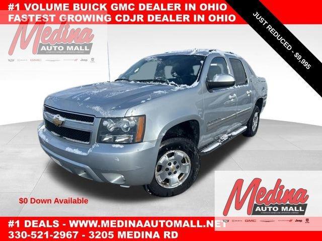 2013 Chevrolet Avalanche Vehicle Photo in MEDINA, OH 44256-9631