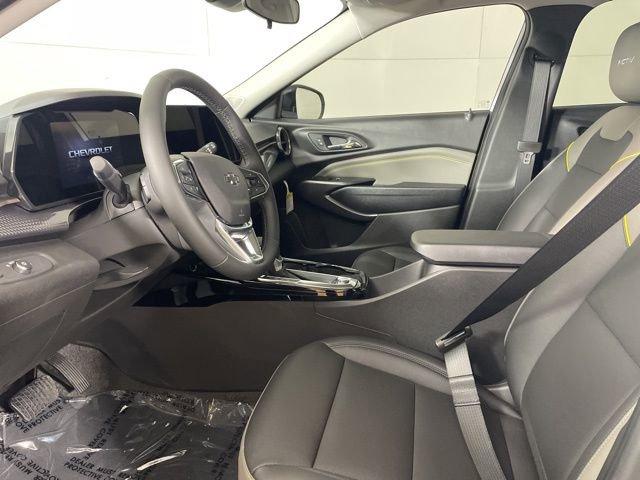 2025 Chevrolet Trax Vehicle Photo in PHOENIX, AZ 85014-3381