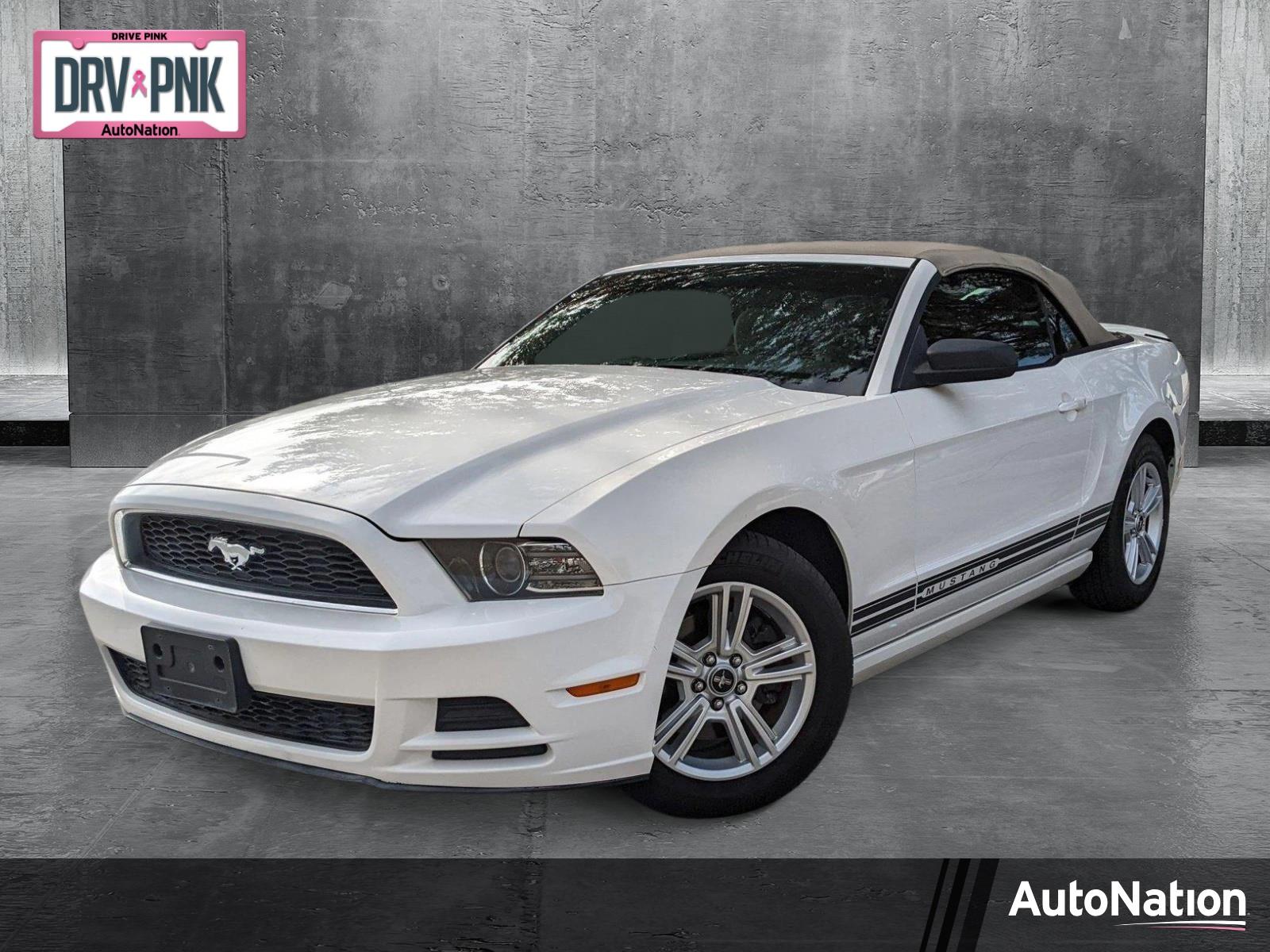 2013 Ford Mustang Vehicle Photo in Jacksonville, FL 32256