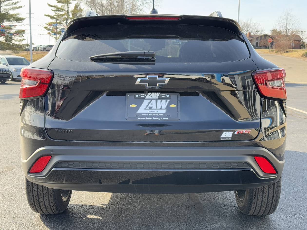 2025 Chevrolet Trax Vehicle Photo in BOONVILLE, IN 47601-9633