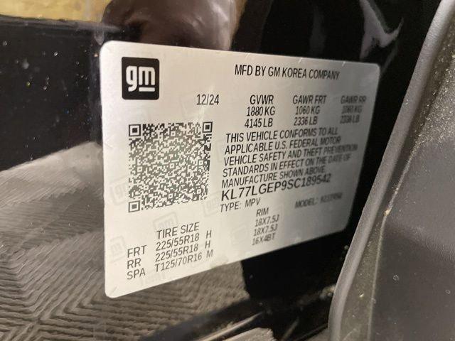 2025 Chevrolet Trax Vehicle Photo in PHOENIX, AZ 85014-3381