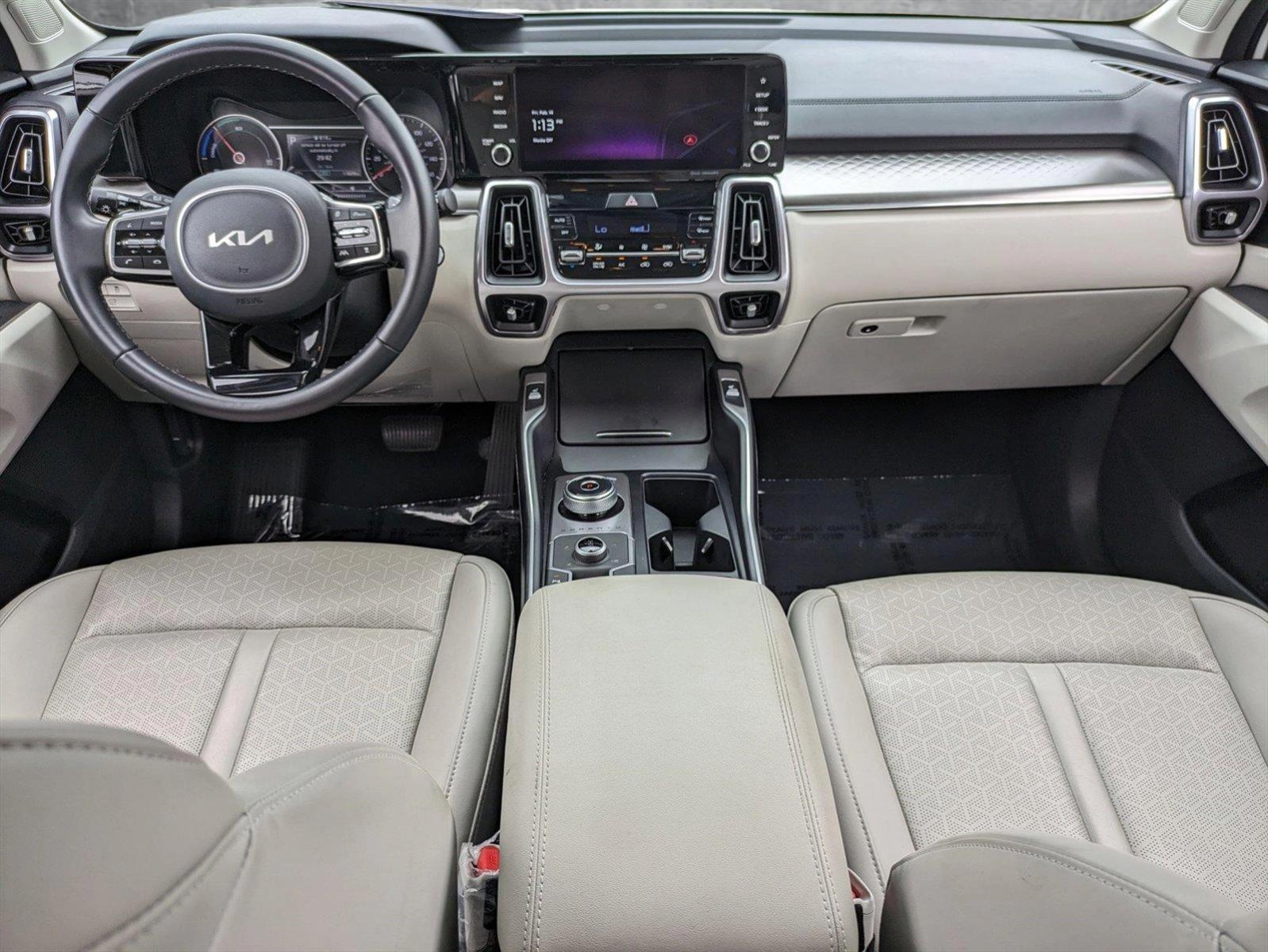 2023 Kia Sorento Hybrid Vehicle Photo in Sanford, FL 32771