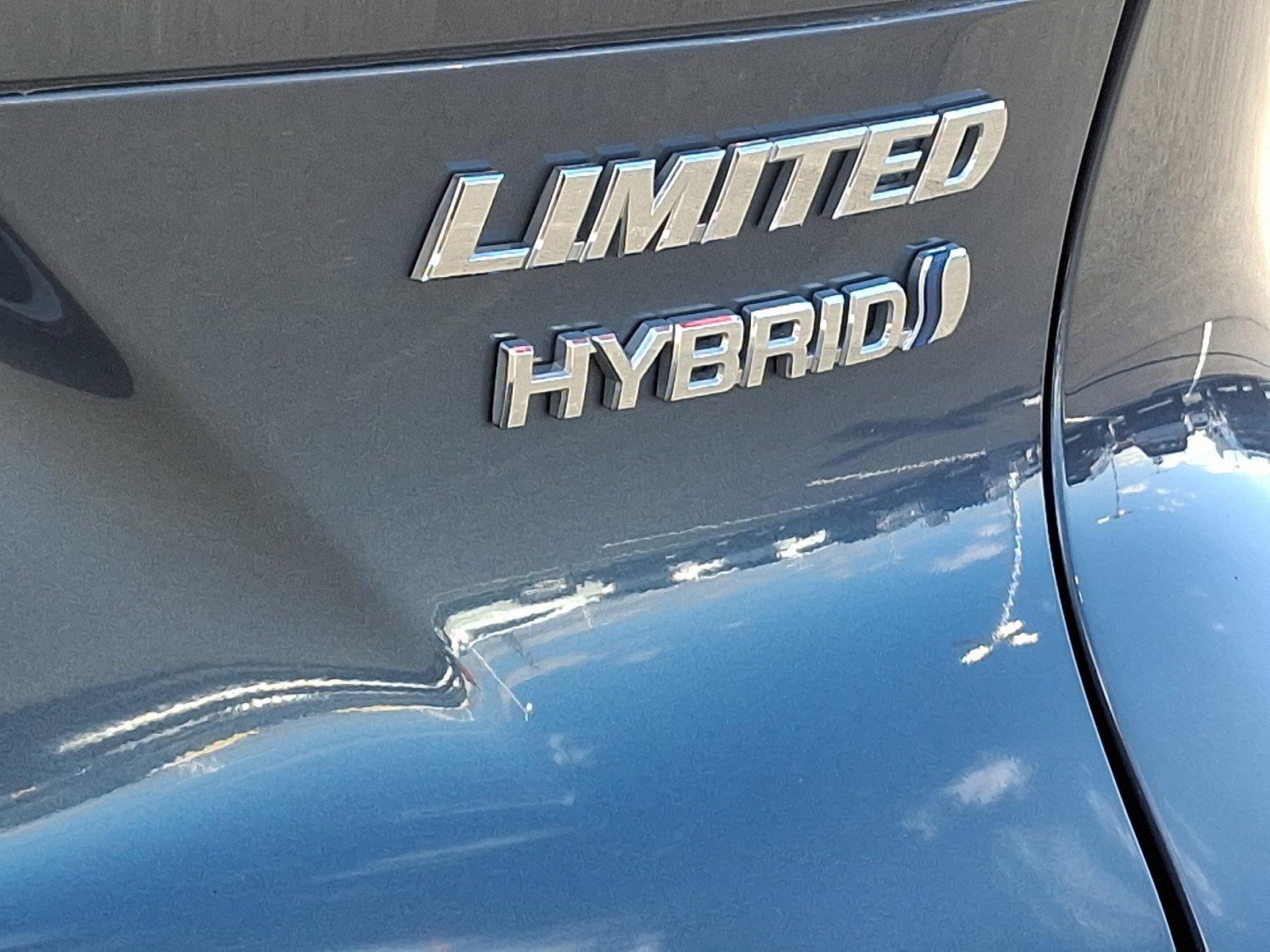 2022 Toyota Venza Vehicle Photo in Harrisburg, PA 17111