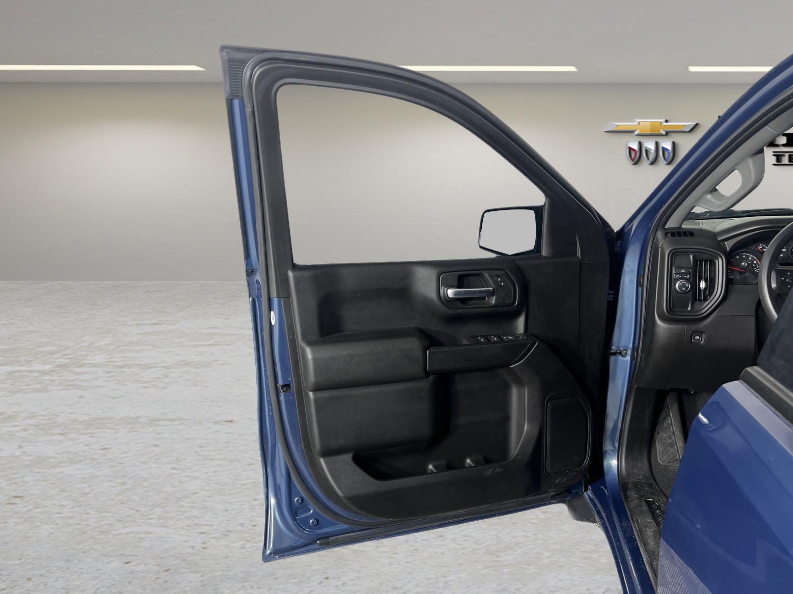 2024 Chevrolet Silverado 1500 Vehicle Photo in GEORGETOWN, TX 78626-7508