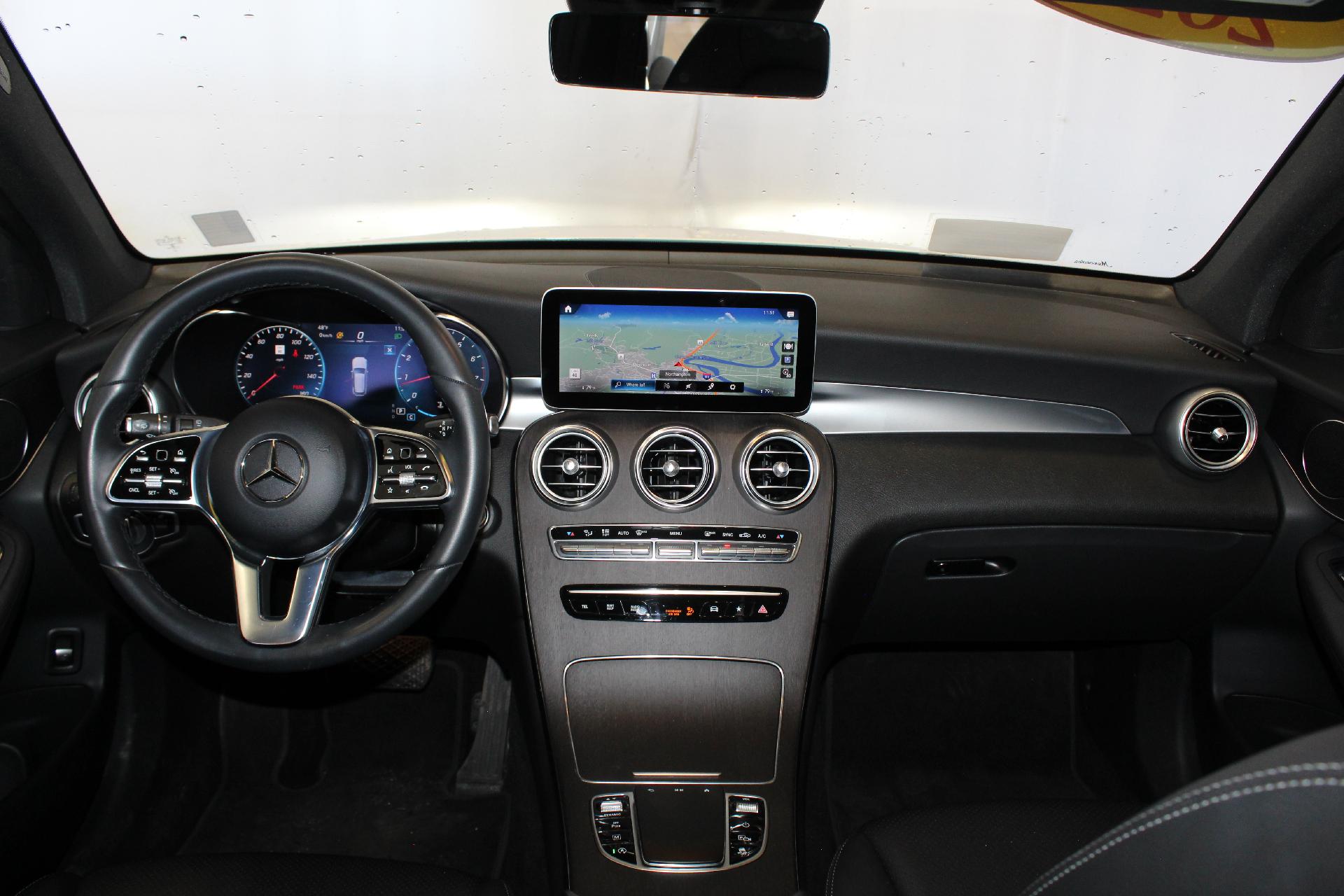 2022 Mercedes-Benz GLC Vehicle Photo in NORTHAMPTON, MA 01060-1120