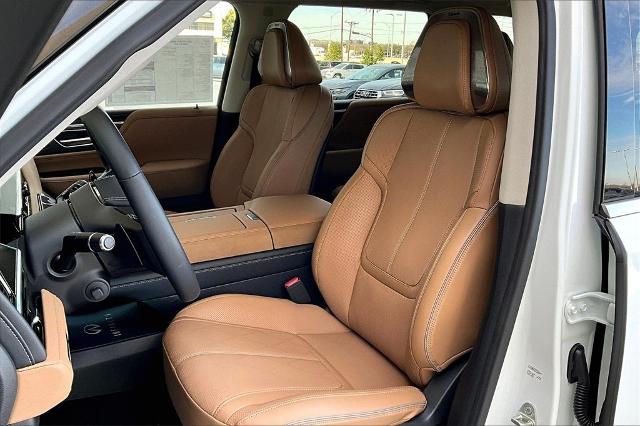 2025 INFINITI QX80 Vehicle Photo in Grapevine, TX 76051