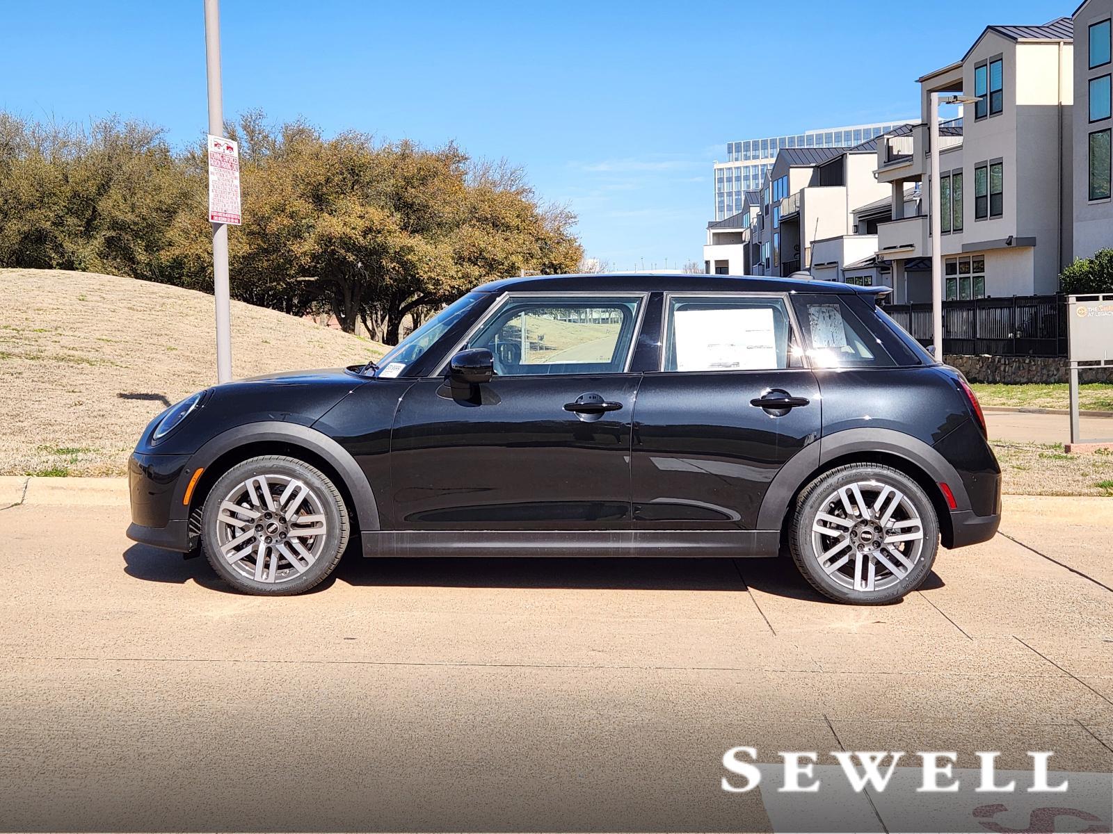 2025 MINI Cooper S Hardtop 4 Door Vehicle Photo in PLANO, TX 75024