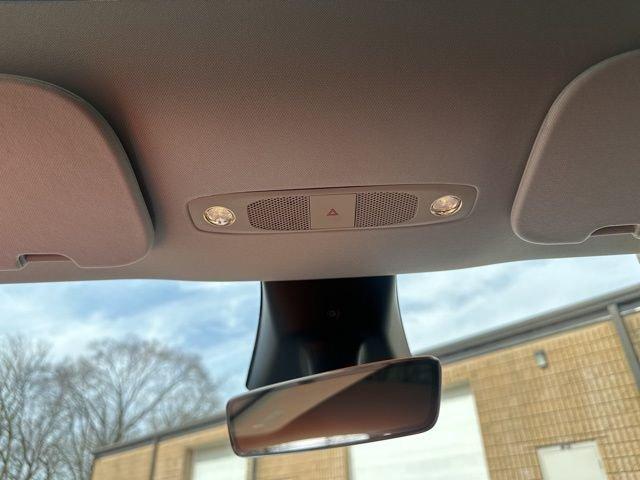 2024 Tesla Model Y Vehicle Photo in MEDINA, OH 44256-9631