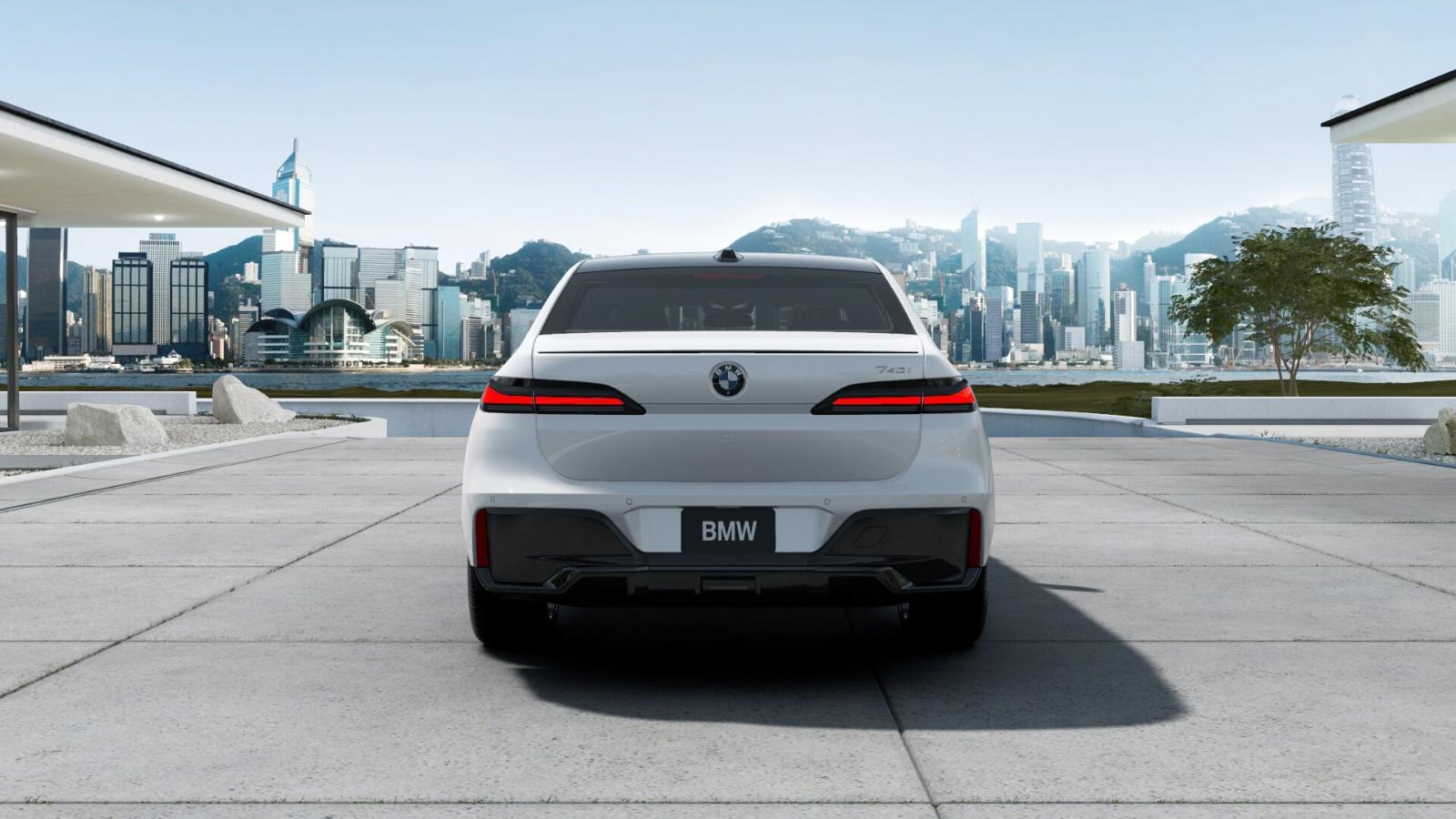 2025 BMW 740i Vehicle Photo in GRAPEVINE, TX 76051