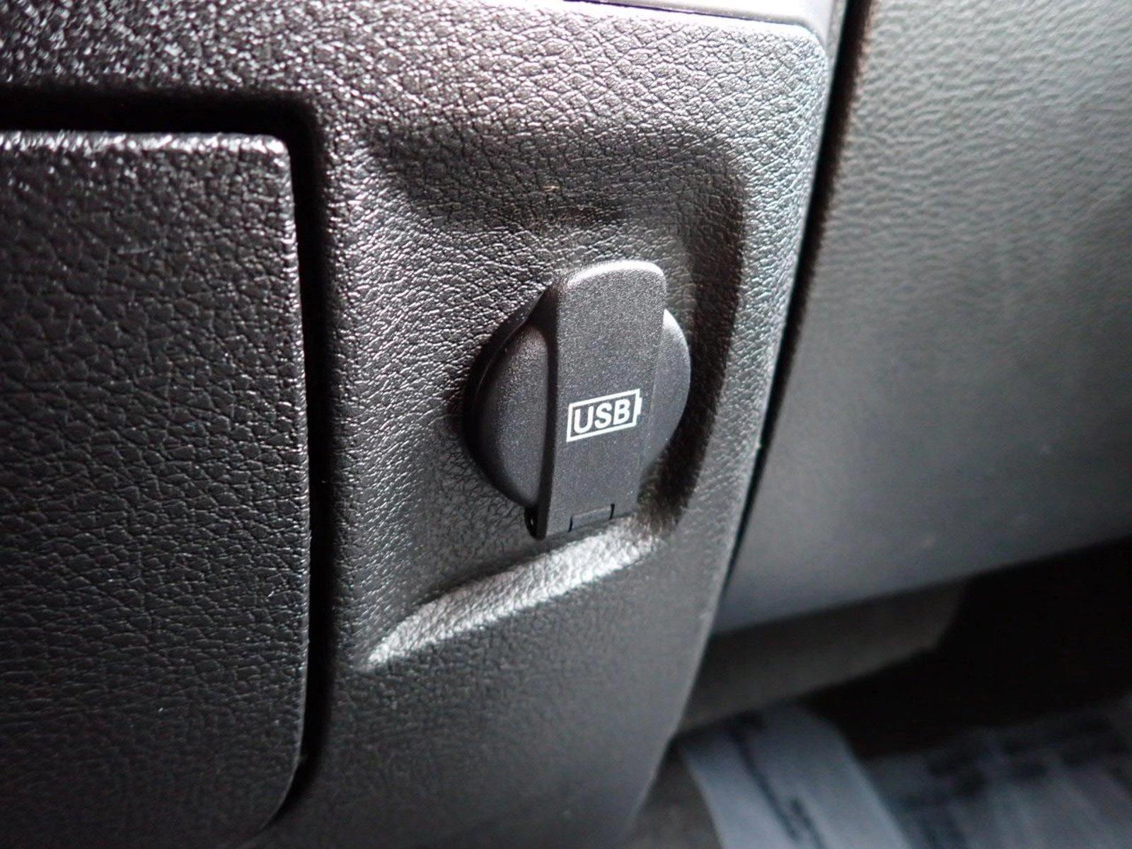 2021 Ram 1500 Classic Vehicle Photo in DENVER, CO 80221-3610