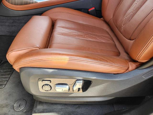 2024 BMW X7 xDrive40i Vehicle Photo in PLANO, TX 75024
