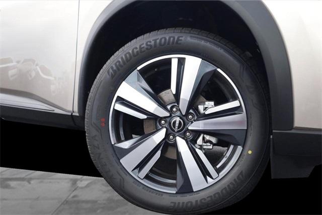 2025 Nissan Rogue Vehicle Photo in Hazelwood, MO 63042