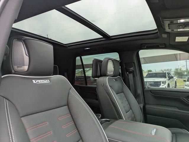 2025 GMC Yukon Vehicle Photo in SELMA, TX 78154-1459