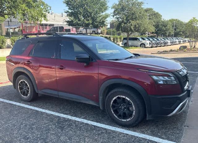 2023 Nissan Pathfinder Vehicle Photo in Fort Worth, TX 76132
