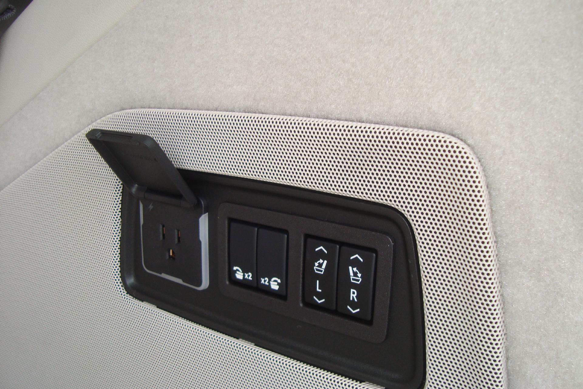 2024 Cadillac Escalade Vehicle Photo in PORTSMOUTH, NH 03801-4196